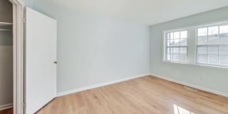 9841 HAGEL Circle Gallery 22