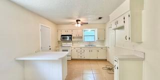 Price Drop + 1/2 Off 1st Months Rent! Viewable June 12th!  Small Dogs Accepted! Gallery 9