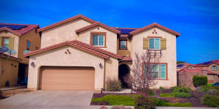 BEAUTIFUL 5BD/3BA-2 Story Home available for rent in Jurupa Valley! Gallery 1