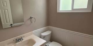 Newbury Park - Three bedroom, bonus room (could be 4th bedroom, 2.5 bathrooms Gallery 19