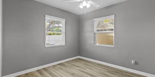 2302 S THIXTON COURT Gallery 21