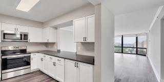 Huntington Gateway Gallery 6