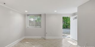 3101 Selwyn Avenue Gallery 12