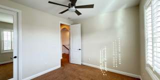 Gated 4BD/3BA home near Red Rock Casino! Sits on a huge corner lot! Gallery 23