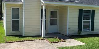 109 Twin Wood Dr Gallery 1