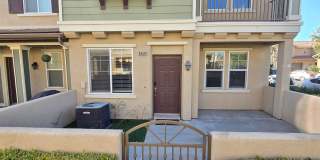 Beautifully maintained 2-bedroom, 2.5-bath with Loft • 1,504 sqft & 2-car garage. Gallery 72