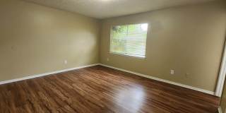 1135 Caliente Dr - 2 1135 Caliente Dr - 2 Gallery 1
