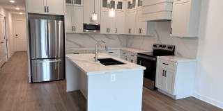 3 Bed | 2 Bath | 1 Car Garage Single Level Duplex in Kansas City w/ Move In Special (First Month Free) Gallery 6