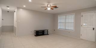 111 Valencia Drive Gallery 2