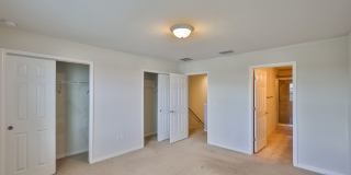 Beautiful Townhome at Magnolia Park! Gallery 19