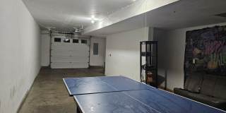 715 NE Oak St. B Gallery 22