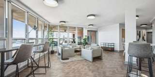 RiverHouse Gallery 68