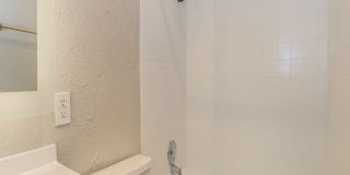 Ayla at Castle Hills Gallery 23