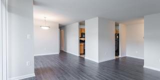 Charlestowne North Gallery 14