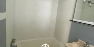 3914 Wales Avenue Gallery 9