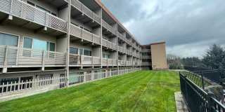 Village Vista Apartments Gallery 38