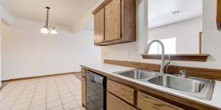 !!50 Percent off your 1st Months Rent!! Spacious 1BD/1BTH Apartment with a Private Balcony in the Heart of Norman! Gallery 19