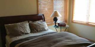 AVAILABLE June 1st! Spacious and Updated 2 Bedroom, 1.5 Bathroom Townhome Gallery 7