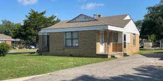 2 BED 1 BATH DUPLEX FOR LEASE Gallery 1