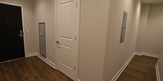 3833 N Broadway Gallery 201