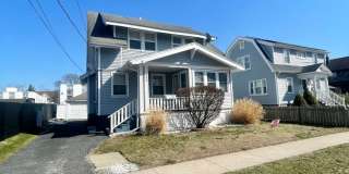 Fully Renovated Modern Apartments Gallery 1