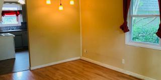 1645 E. CHERRY ST. - NO PETS - CALL OFFICE FOR SHOWING INFORMATION Gallery 4