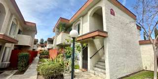 Beautifully Upgraded One Bedroom Condo with Central A/C!! Gallery 1