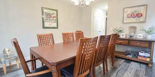 Pet Friendly Four Bedroom! Gallery 3
