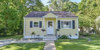 Quaint 2 Bedroom 2 Bath Cottage Style Home Near Rock Creek in Bethesda Quaint 2 Bedroom 2 Bath Cottage Style Home Near Rock Creek in Bethesda Gallery 1