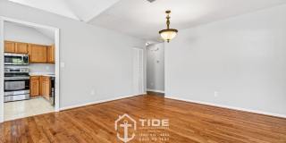 Modern Living in the Heart of West Ashley Gallery 15