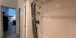 412 Bellevue Avenue Gallery 24