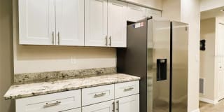 425 30TH AVENUE W Gallery 5