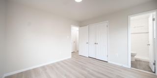 11209 CAROLINE Avenue Gallery 20