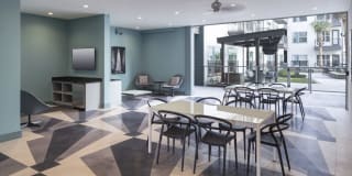 Gatsby on Ross Gallery 25