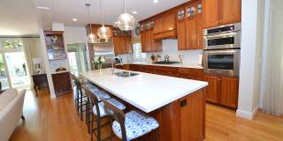 Charming Vacation Home, Furnished 4Bd/3.5Ba Home Gallery 4