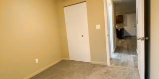 Holland Gardens Apartments Gallery 16
