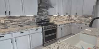3-4 bedroom in Enchanted Hills! Gallery 1