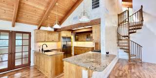 Beautiful Home, in Quiet Country Setting, Large, Private, Fenced Yard Space, with Landscaper Included! Gallery 14