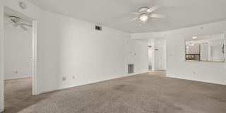 4620 SE 5th Place unit: 106 Gallery 4