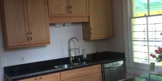 Spacious three bedroom Gallery 5