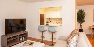 Hampton Gardens Gallery 9