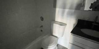 Fully Renovated Modern Apartments Gallery 34