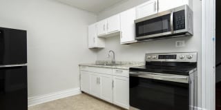 115 North Allen Street - 2 Gallery 1