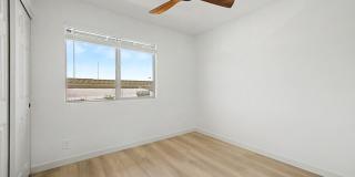 Fully Remodeled South Tempe 3BR Townhome w/ Private Yard, W/D & Parking Gallery 9