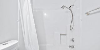 Private 2/2  Unit • Quiet Community • Prime North Phoenix Location Gallery 6