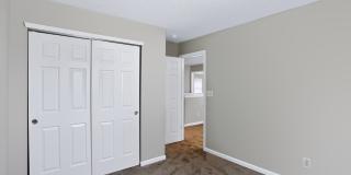 5439 Lake Boggs Street Gallery 43