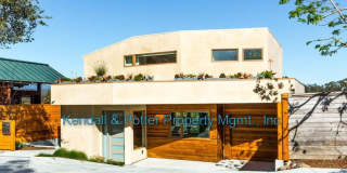 Sunny Paradise located in the Heart of Capitola! Gallery 1