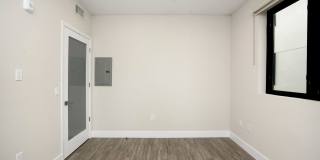 5550 Bonner LLC Gallery 67