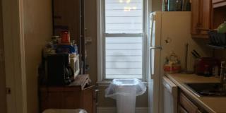 Location ! Excellent 4 Bed Room Availible. Gallery 3