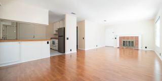 Spacious 4 Bedroom Townhouse in the Heart of Mira Mesa! Gallery 7